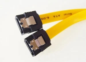 50cm HDD SSD S-ATA Kabel mit Clip PC intern Festplattenkabel SATA L-Typ 6 GBit - Bild 1 von 1