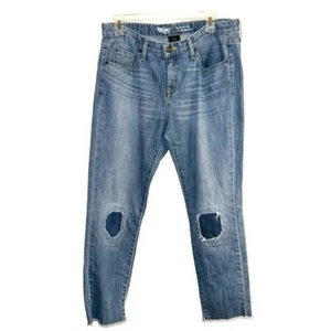 Mossimo Boyfriend Crop Stretch Distressed Medium Wash Blue Jeans Size 6 - Picture 1 of 9