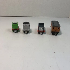 4 Train Cars Tenders Thomas and Friends Take Along Die Cart Learning Curve - Picture 1 of 7