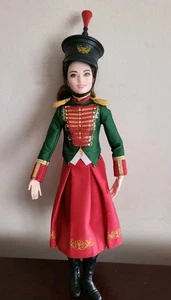 Puppe in Banduniform gekleidet - Bild 1 von 2