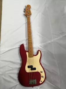 SQUIER Squier 40th Anniversary Precis Electric Bass Guitar - Picture 1 of 11
