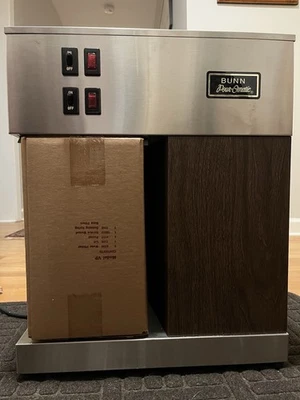 Cafetera VP modelo Pour-Omatic 1985 vintage nueva RARA Foto 1 de 4