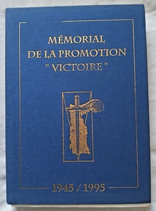 Mémorial de la Promotion Victoire 1945 - 1995 Saint Cyr Coëtquidan Armée Guerre - Foto 1 di 6