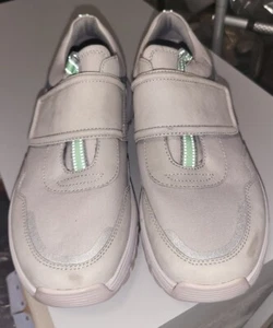 Hush Puppies Damenschuhe Klettverschluss Plateau weich grau Größe 7M - Bild 1 von 10