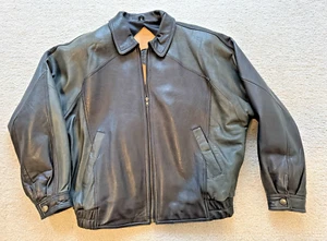 VINTAGE (1980's) BUGATCHI Men's Leather Jacket Size XL Black/Olive (REDUCED $$) - Picture 1 of 13
