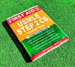 VTG First Aid for the USMLE Step 2 CS Clinical Skills Test/Exam/Review Book GUC - Bild 1 von 2