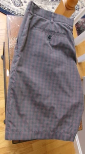 BEN HOGAN PERFORMANCE GOLF COLLECTION PANTALONCINI DA GOLF TAGLIA 36, 10" INTERNI - Foto 1 di 13