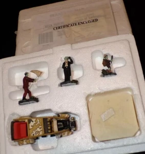 NEU VERSIEGELT Munsters Hawthorne Dorf Safari Zubehör Set mit Echtheitszertifikat - Bild 1 von 8