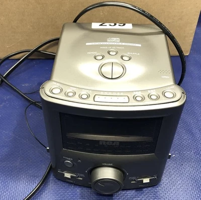 RCA RP3751A AM FM Radio CD Player Alarm Clock Stereo - Image 1 of 4