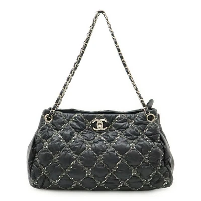 Bolso tocador Chanel Coco Mark estuche cuero negro 307 Foto 1 de 4