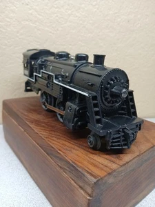 Lionel - O Gauge - 2-4-0 Locomotive #8625 - - Picture 1 of 9