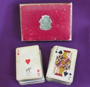 VINTAGE SET OF 2 DECKS PLAYING CARDS PIATNIK VIENNA w/CASE - Picture 1 of 13