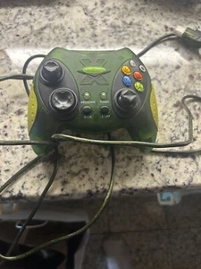 Intec Green Wired Controller For Original Xbox - Picture 1 of 4