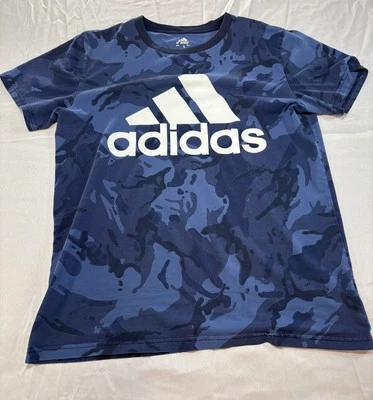 Camiseta Adidas Niños Azul Camuflaje Logo Talla Grande Calce Alto Unisex Gráfico Camiseta Foto 1 de 4
