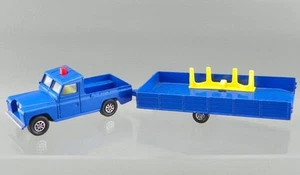 Vintage Corgi Whizzwheels Diecast Land Rover 109 & Flying Club Aircraft Trailer - Picture 1 of 7