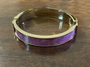 Lilly Pulitzer Mandevilla Baby DAYS BLOOM BANGLE BRACELET Photodome Clasp NWT - Picture 1 of 4