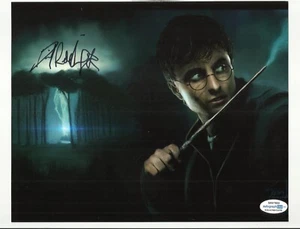 HARRY POTTER DANIEL RADCLIFFE SIGNED AUTOGRAPH 10X8 PHOTO AUTHENTIC COA FILMSTAR - Picture 1 of 5