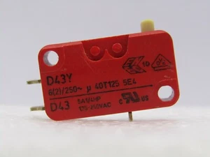 PCB Pin 5A D43Y 6(2)/250 40T125 5E4 5A1/4HP 125-250VAC Microswitch SPDT Terminal - Picture 1 of 5