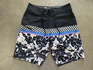Volcom mod-tech board shorts black purple design boys 28 (16) - Picture 1 of 10
