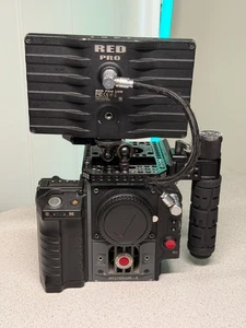 RED SCARLET X READY TO SHOOT KIT (EF Mount) - Bild 1 von 13