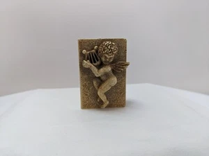 Vintage Cherub Little Angel with Harp Tin Matchbox Trinket Holder With Matches - Bild 1 von 8