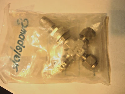 1/4 Tube 316ss 3-Way Metering Mixing Valve Swagelok SS-4MX - Image 1 of 2