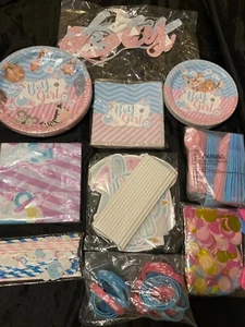 Kit de vajilla y decoraciones para 24 nuevos - Imagen 1 de 2