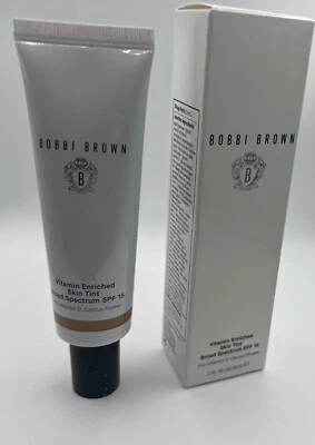 Bobbi Brown Vitamin Enriched Skin Tinted Moisturizer SPF 15 GOLDEN 1 - Image 1 of 4