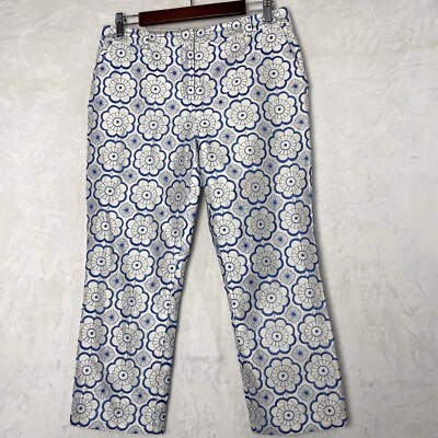 Pantalones al tobillo Diane Von Furstenberg bordados de seda para mujer 6 blancos azules florales usados en excelente estado Foto 1 de 4