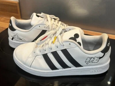 Adidas X Disney Originals Mickey Mouse Trainers,Uk 7.5,US 9.5,EU 40 - Image 1 of 4