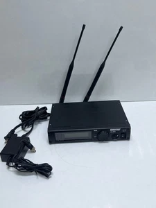 Shure ULXP4-J1 Funk Mikrofon Empfänger mit Netzteil 554-590 Mhz - Bild 1 von 13
