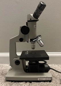 Vintage BAUSCH & LOMB LABORATORY MICROSCOPE - Picture 1 of 14