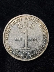 Rare 1776 - 1976 Bicentennial Tri State Refining 1 oz .999 Silver Round # 0194 - Picture 1 of 2