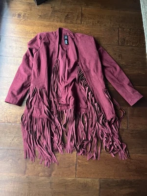 Chaqueta vaquera vintage Vakko imitación gamuza flecos talla S pequeña roja Foto 1 de 4