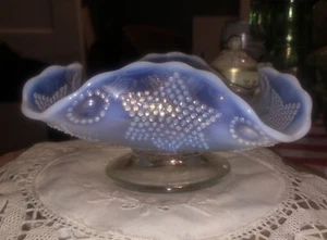 Fenton Art Glass Beaded Star in White Opalescent Scalloped Edge Bowl - Picture 1 of 6