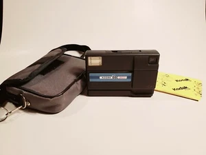 Vintage Kodak Disc 3600 Camera, One unopened Disc Film Cassette, Manual & Case - Picture 1 of 10