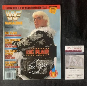 Revista autografiada por Ric Flair febrero 1992 WWF con certificado de autenticidad JSA - Imagen 1 de 4