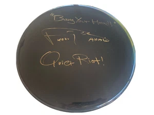 Frankie Banali Quiet Riot Signed Drumhead W Lyrics & PROOF Photo Guarantee 1 - Picture 1 of 1