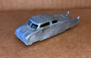 Midgetoys Diecast, FUTURISTIC CAR (3-1/2 Inches Long) - Picture 1 of 5