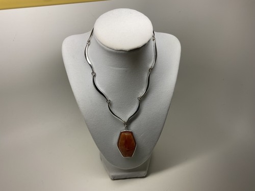 Collana Ciondolo Vintage Firmata GIVENCHY Tono Argento Stampato