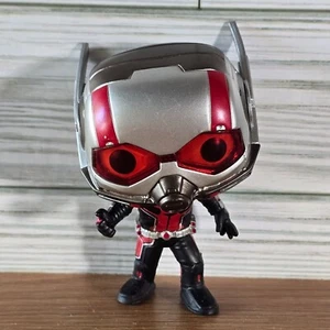 Funko Pop! Marvel Ant-Man #85 Cabeza de Bobble Ojos Rojos Vinilo 2018 Juguete Coleccionable M3 - Imagen 1 de 12