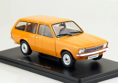 Opel Kadett C Caravan 1973 orange 1:24 Modellauto Premium Collectibles  - Bild 1 von 4