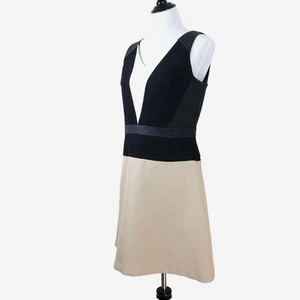Abito Ann Taylor Taglia Petite 10 Colorblock Line A Marrone Nero Bianco - Foto 1 di 11