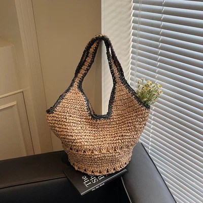 Summer Woven Beach Bag With Magnetic Clo For Casual Day Use - image 1 of 4
