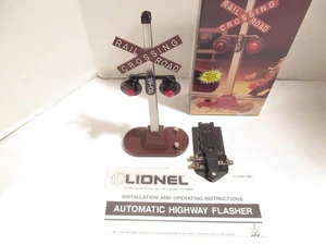 LIONEL TRAINS- MPC 12760 OPERATING HIGHWAY FLASHER ACCESSORY - 0/027- NEW- B2 - Picture 1 of 6