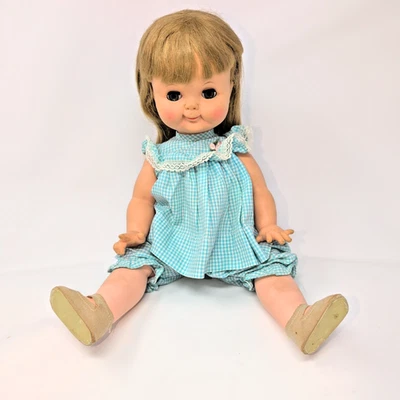 Muñeca Eefanbee Gumdrop 1962 de colección todo original incluyendo ropa de guinga rubia Foto 1 de 4