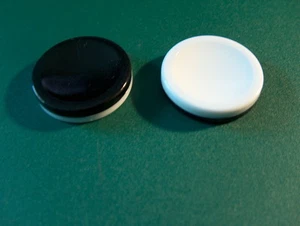 OTHELLO Game Parts Pieces Replacement Black White DISCS DISK 2 for $1   - Picture 1 of 2