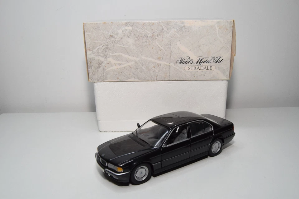 A100 1:24 MINICHAMPS BMW 740i 740 i NOIR NMIB - Photo 1/4