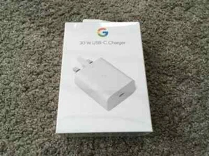 Official Google Pixel 5 6 7 8 Pro USB-C Fast Charger Plug Only 30W White Retail - Zdjęcie 1 z 4