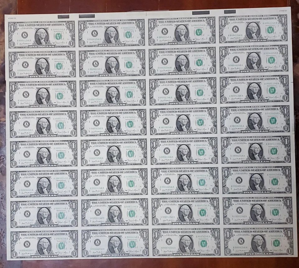 Uncut Currency Sheet of 32 Notes $1 Dollar Bills 1981 FRN Souvenir Sheet CH AU - Image 1 of 4